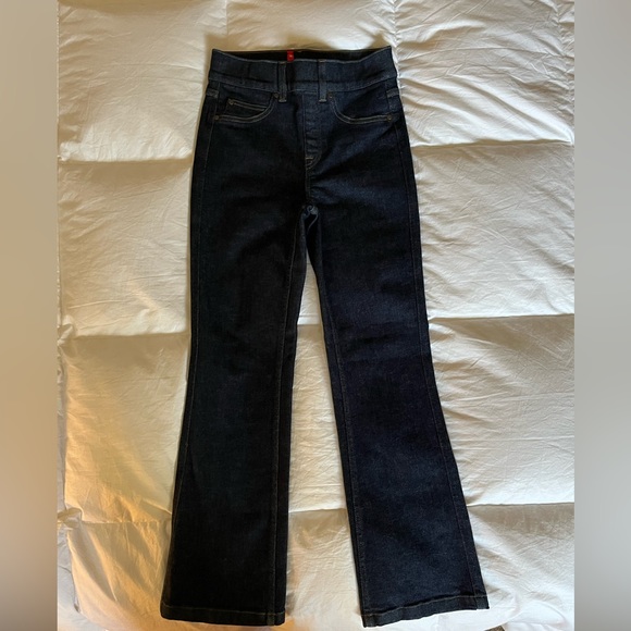 SPANX Kick Flare pull on jeans in RAW INDIGO Size XS - Picture 1 of 4